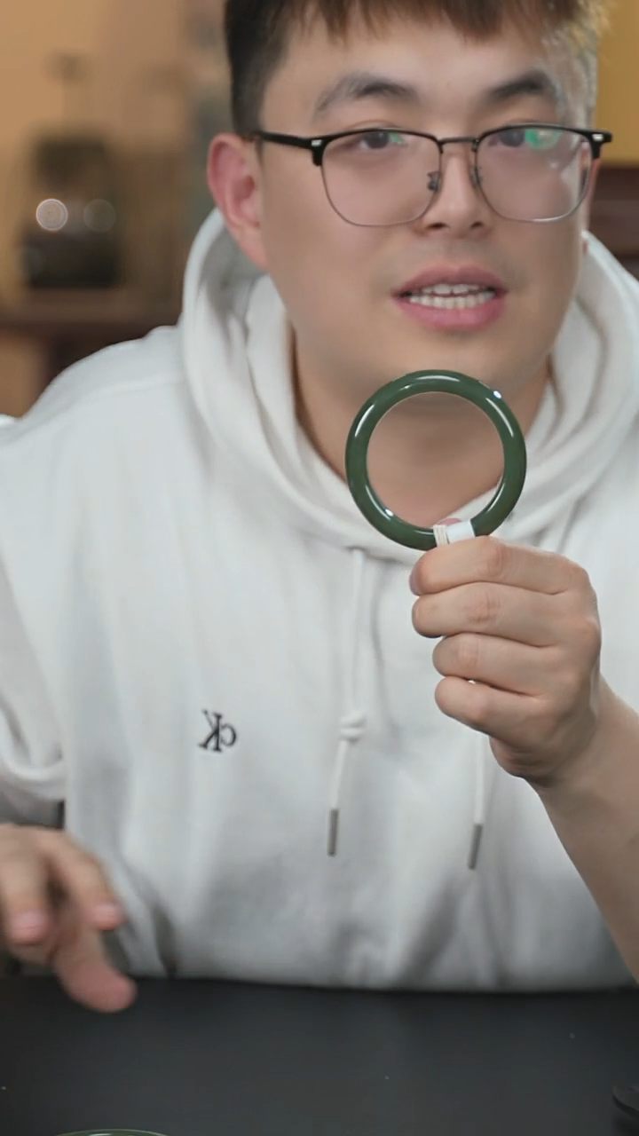 【闪购商品】和田玉手镯未镶嵌21号圈口56