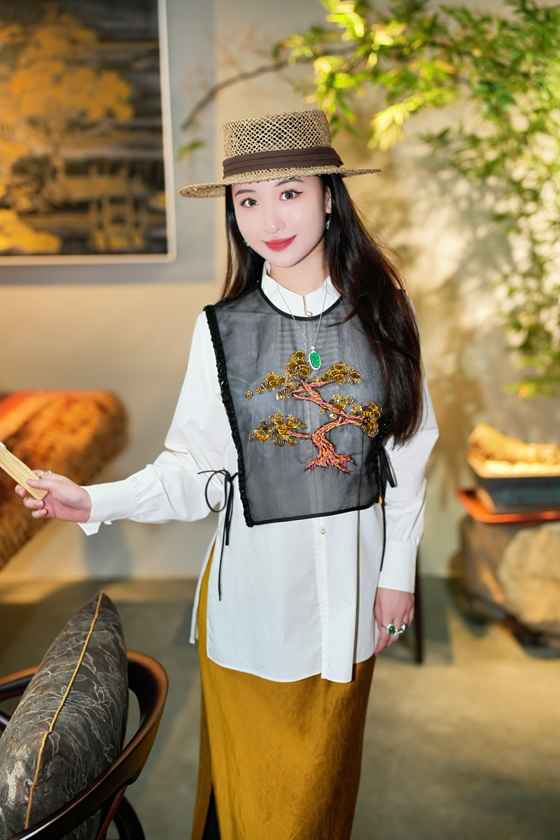蓝大【风吟​​诉​​】桑蚕丝圆领背心5268