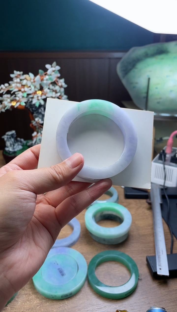 【闪购商品】定制翡翠手镯未镶嵌定制