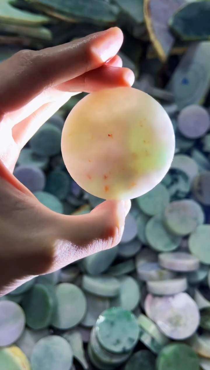 【闪购商品】翡翠颈饰未镶嵌A货吴玉477