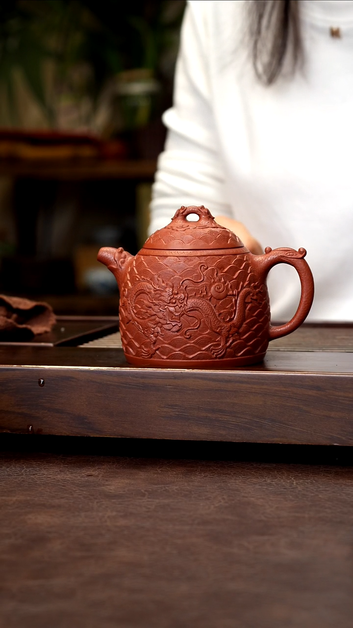 茶壶紫砂朱泥浮雕秦权260cc左右