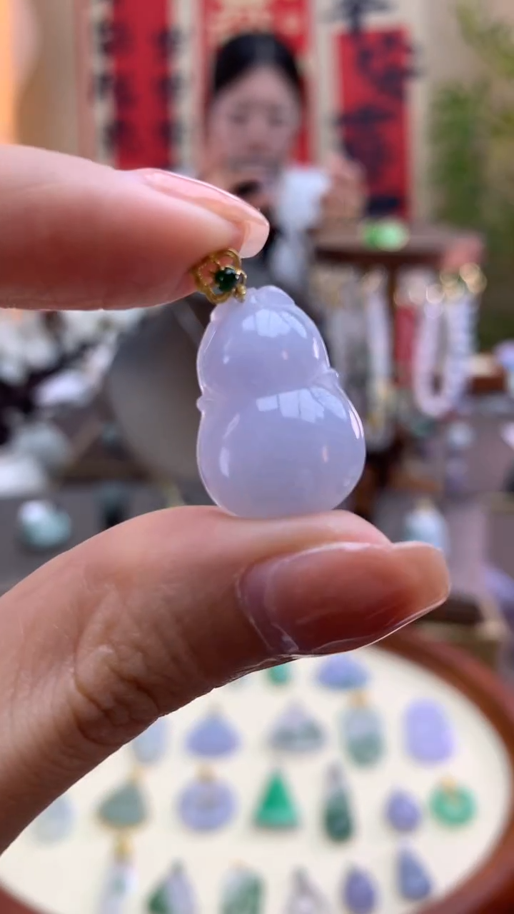 【闪购商品】翡翠颈饰18K金镶嵌葫芦