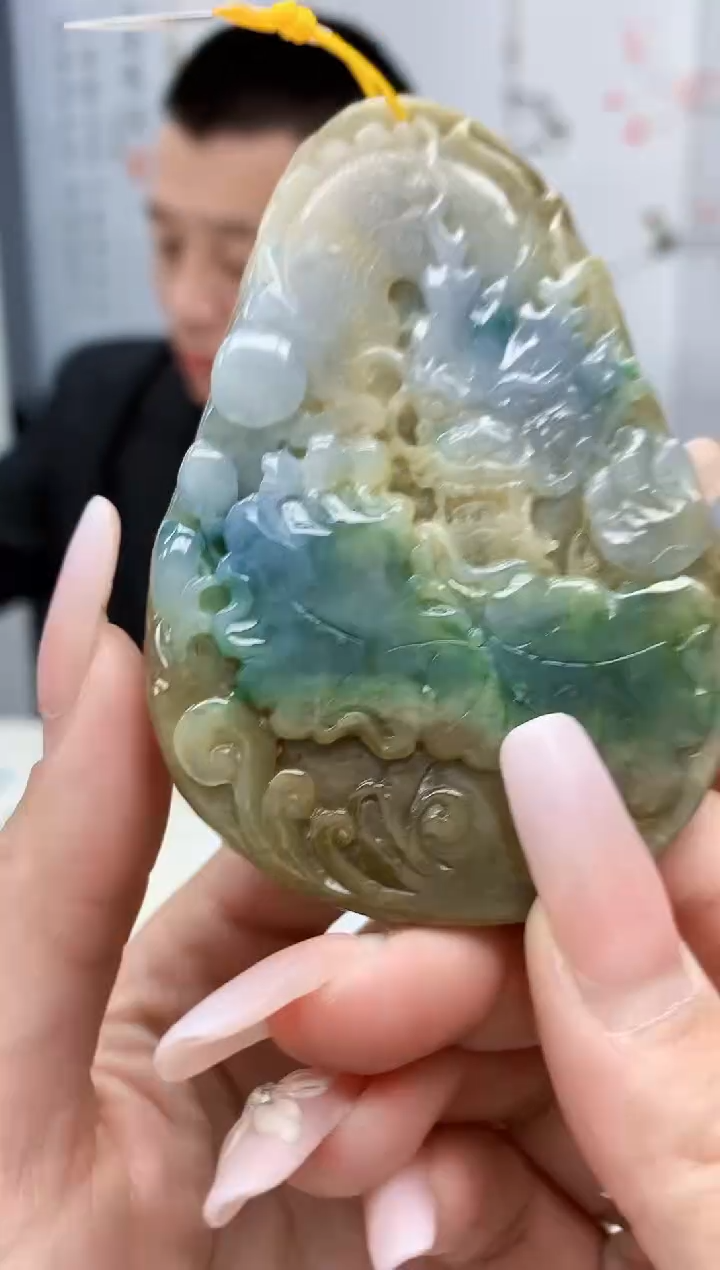 【闪购商品】定制翡翠未镶嵌4812lr-毛货挂件137