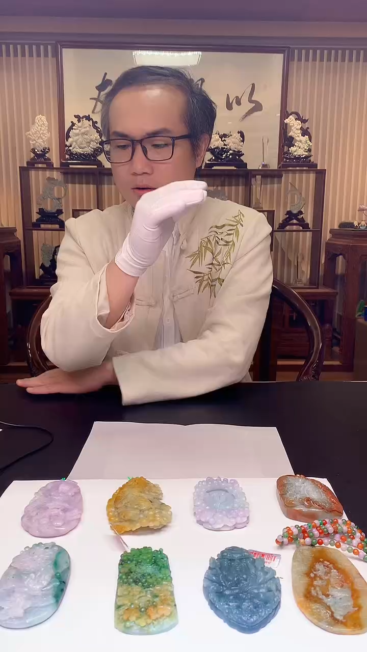 【闪购商品】定制翡翠未镶嵌1085xx-毛货挂件2