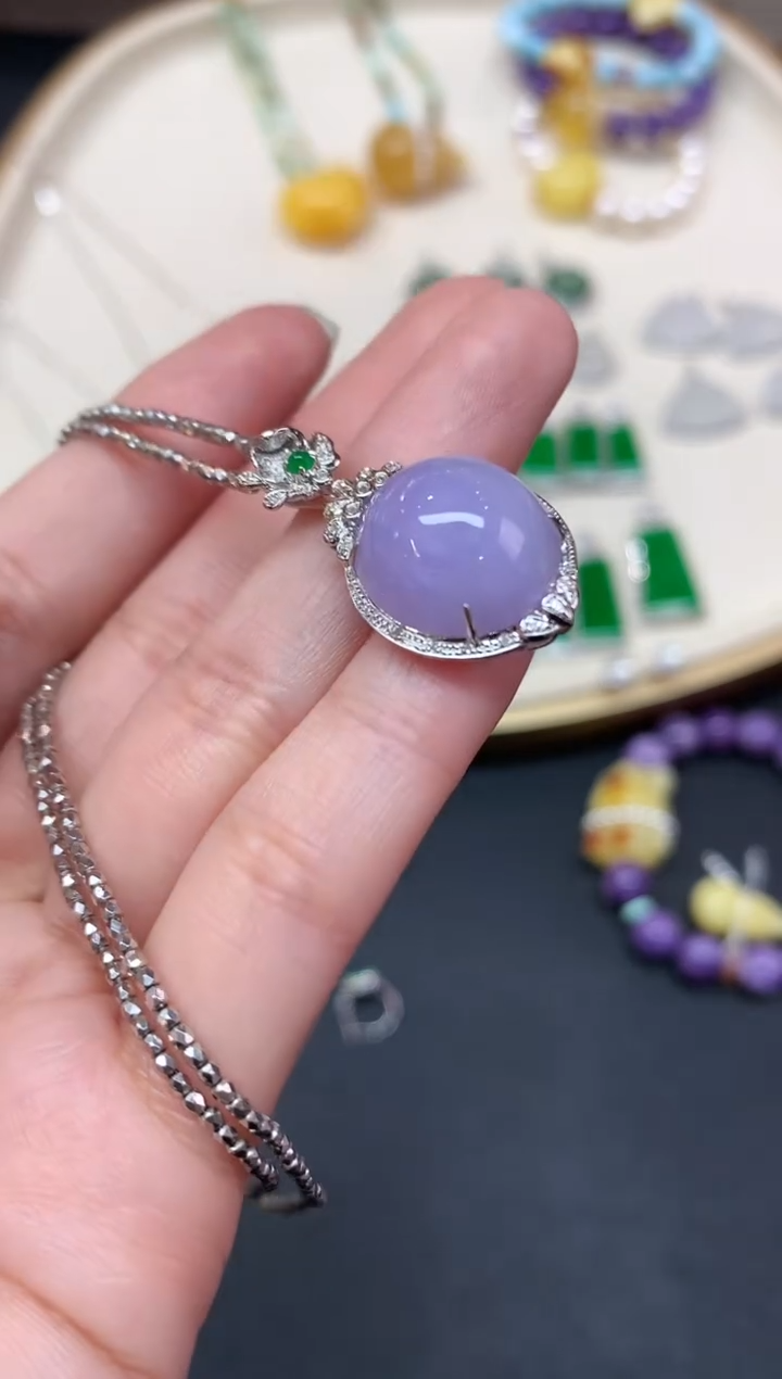 【闪购商品】翡翠吊坠(不含链)18K金镶嵌吊坠A274|3980