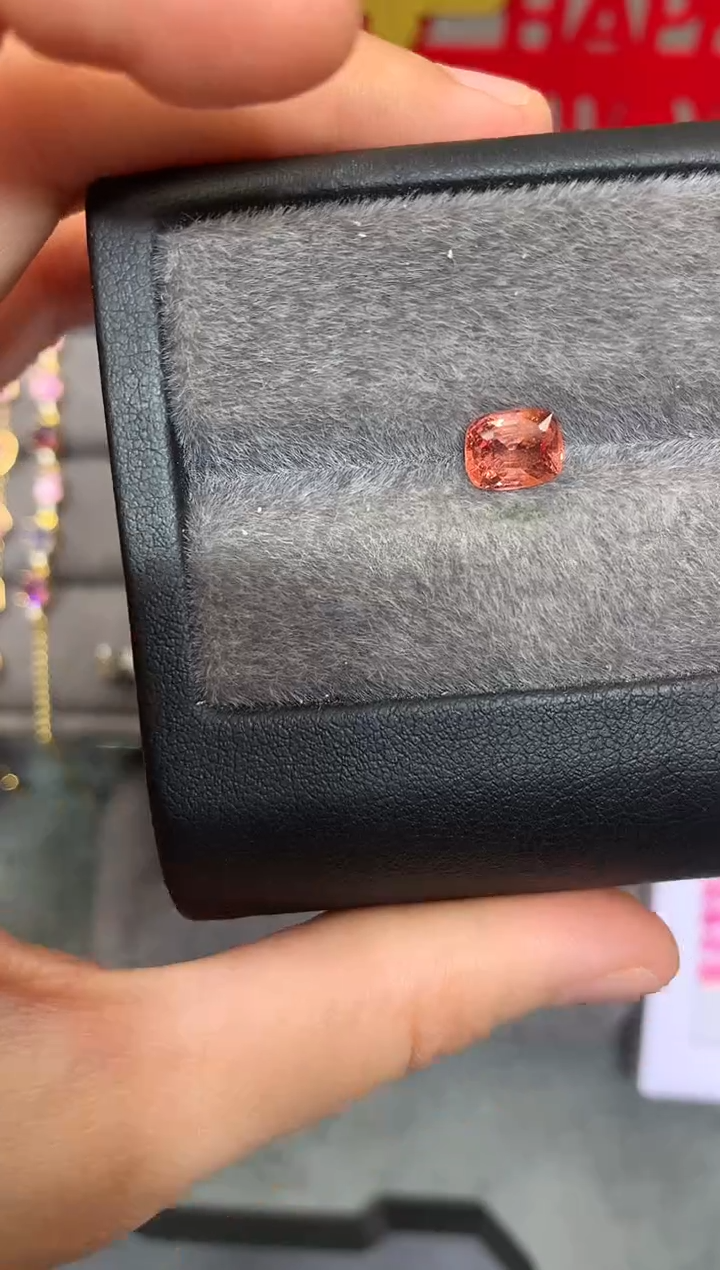 【闪购商品】定制尖晶石裸石未镶嵌枕型 橙色调 1.65ct