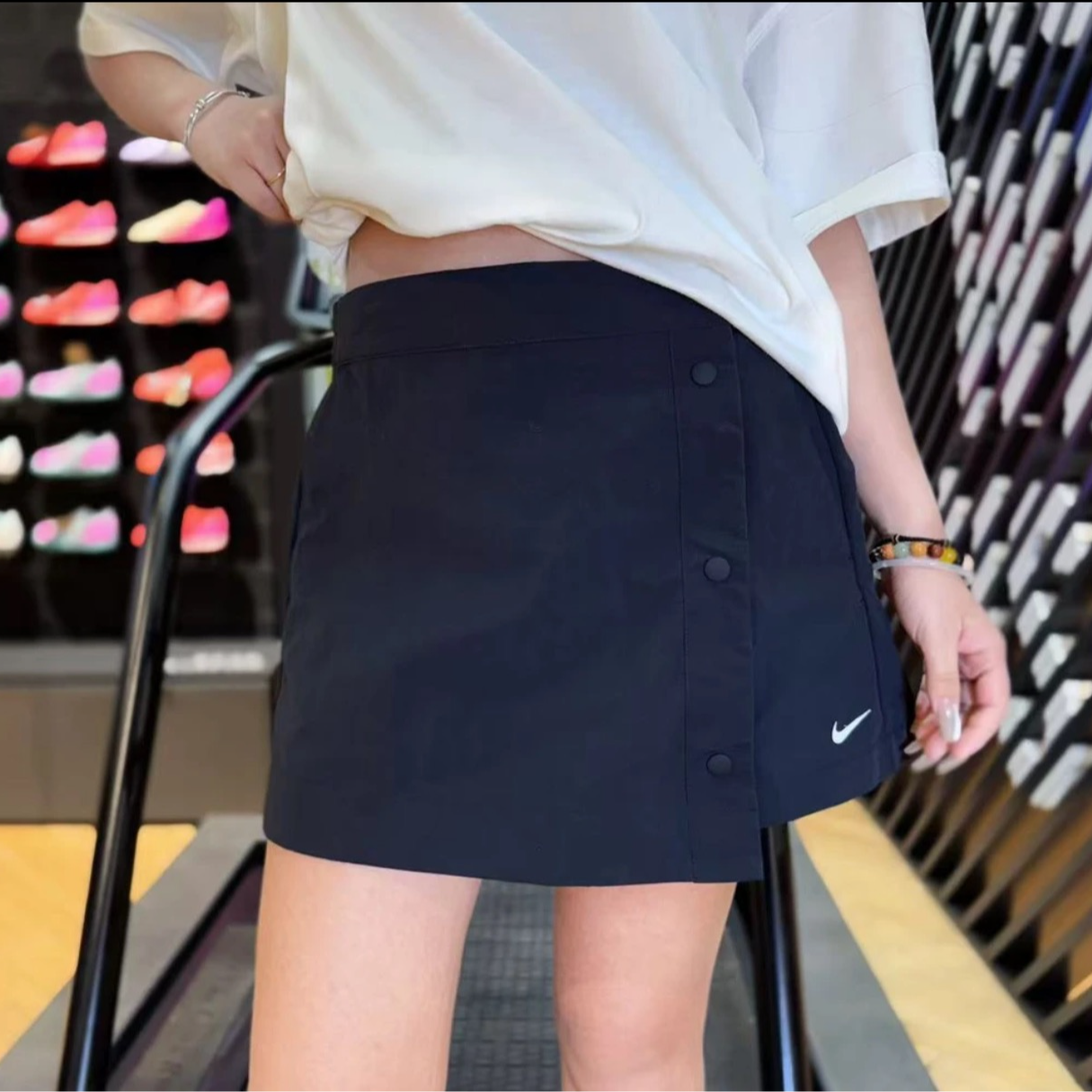 NIKE/耐克女子时尚潮流百搭运动休闲短裤HM6980010