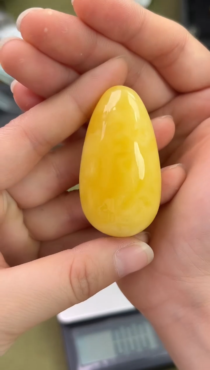 裸石琥珀未镶嵌琥珀蜜蜡吊坠