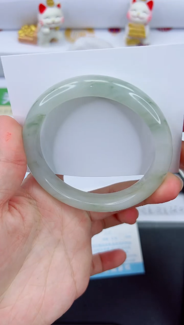 【闪购商品】石英质玉手镯未镶嵌348-64