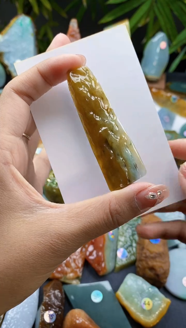 【闪购商品】定制翡翠未镶嵌翡翠