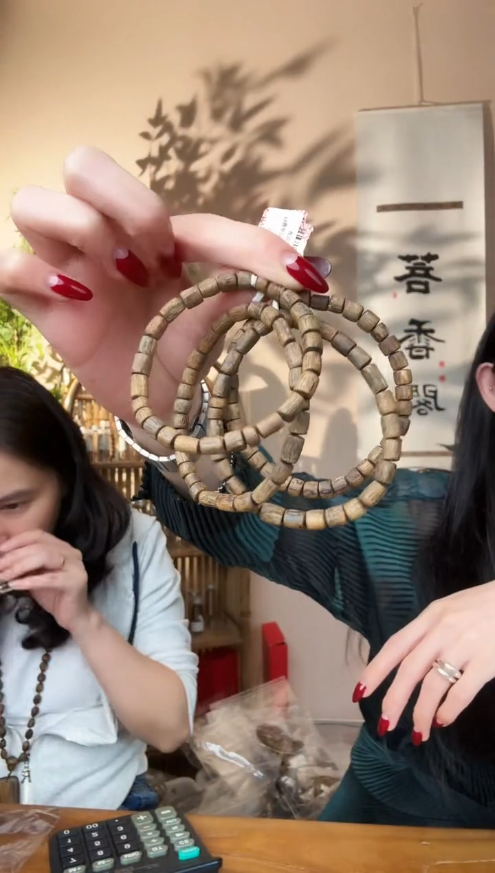 【闪购商品】沉香手串九九沉桶珠单圈多样性发其一