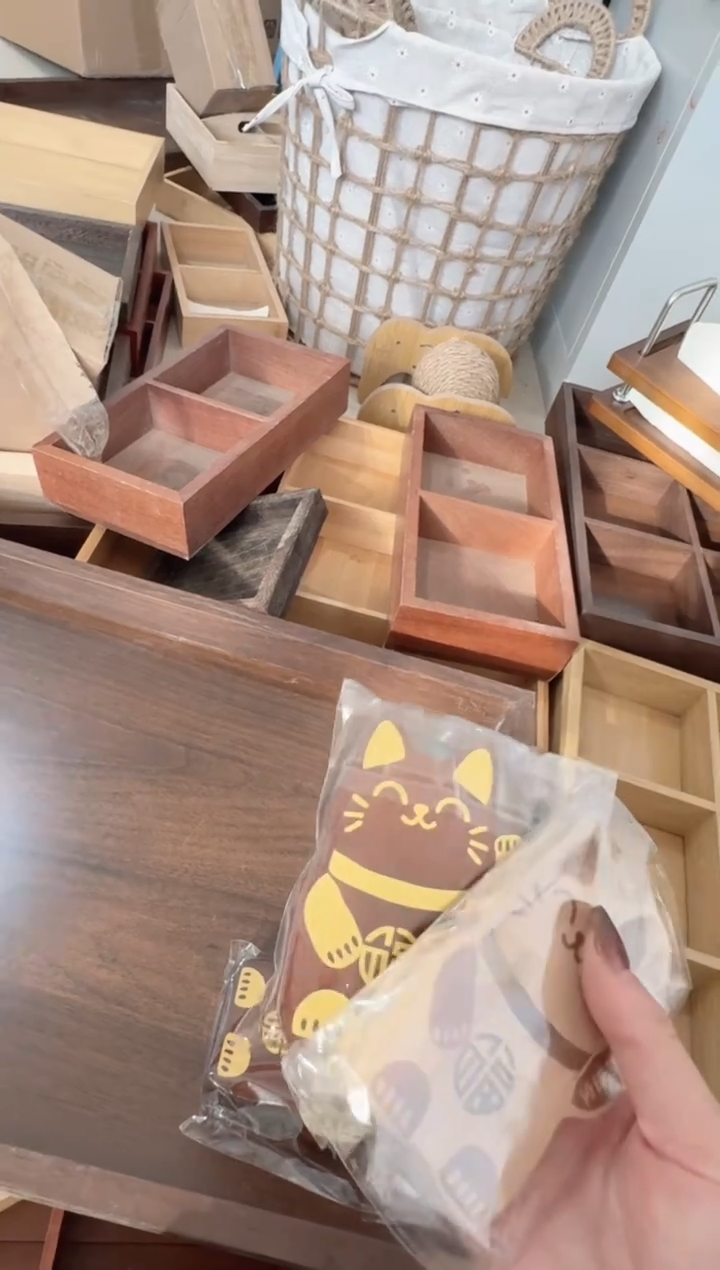 8+1起子招财猫两个微瑕拍下不退不换无售后