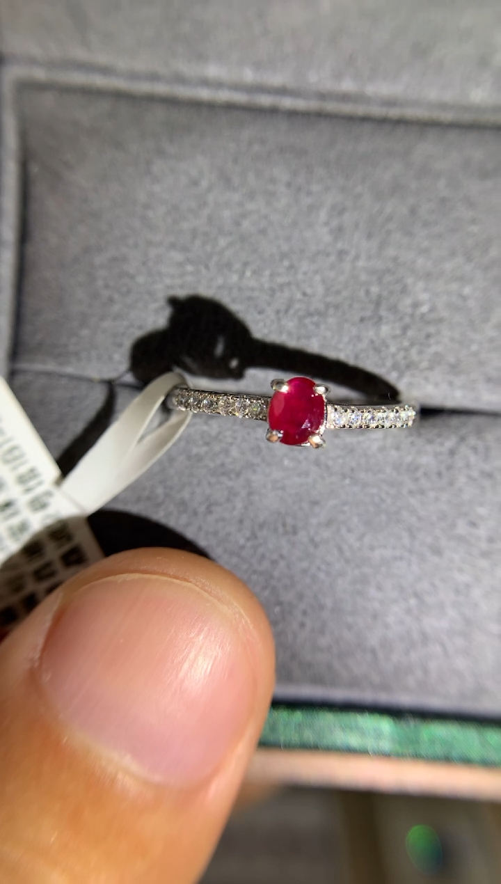 【闪购商品】红宝石戒指银S925镶嵌天然
