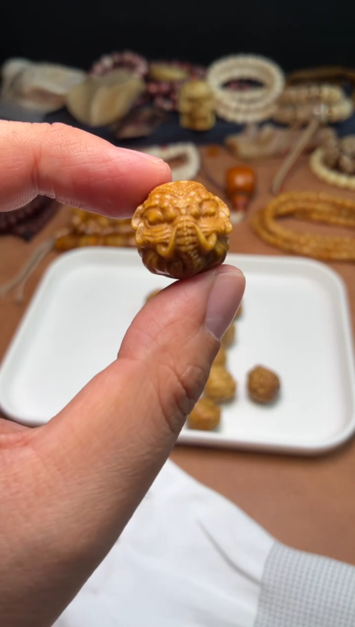 鹿骨其他P1098-鹿角雕刻象神