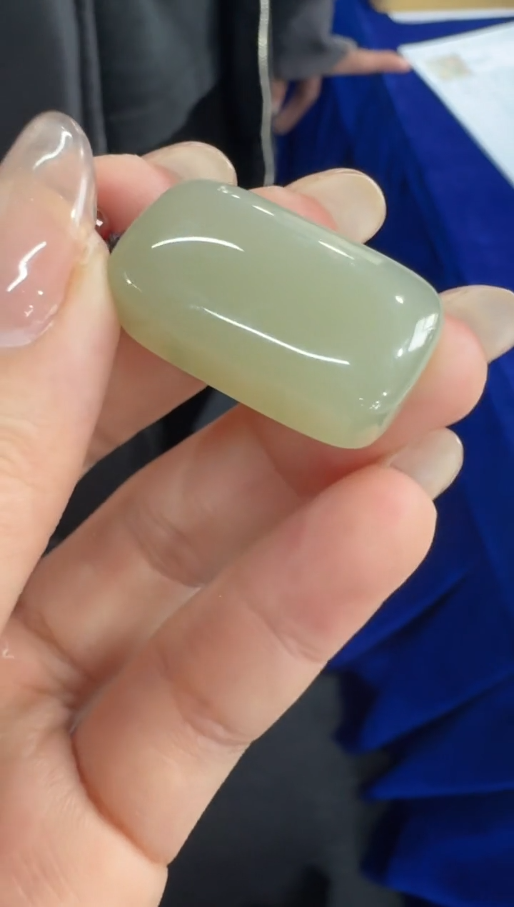 颈饰未镶嵌和田玉无事牌吊坠/配绳