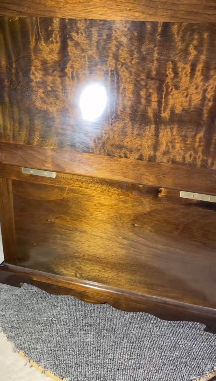 【闪购商品】金丝楠木艺阴沉官皮箱F26