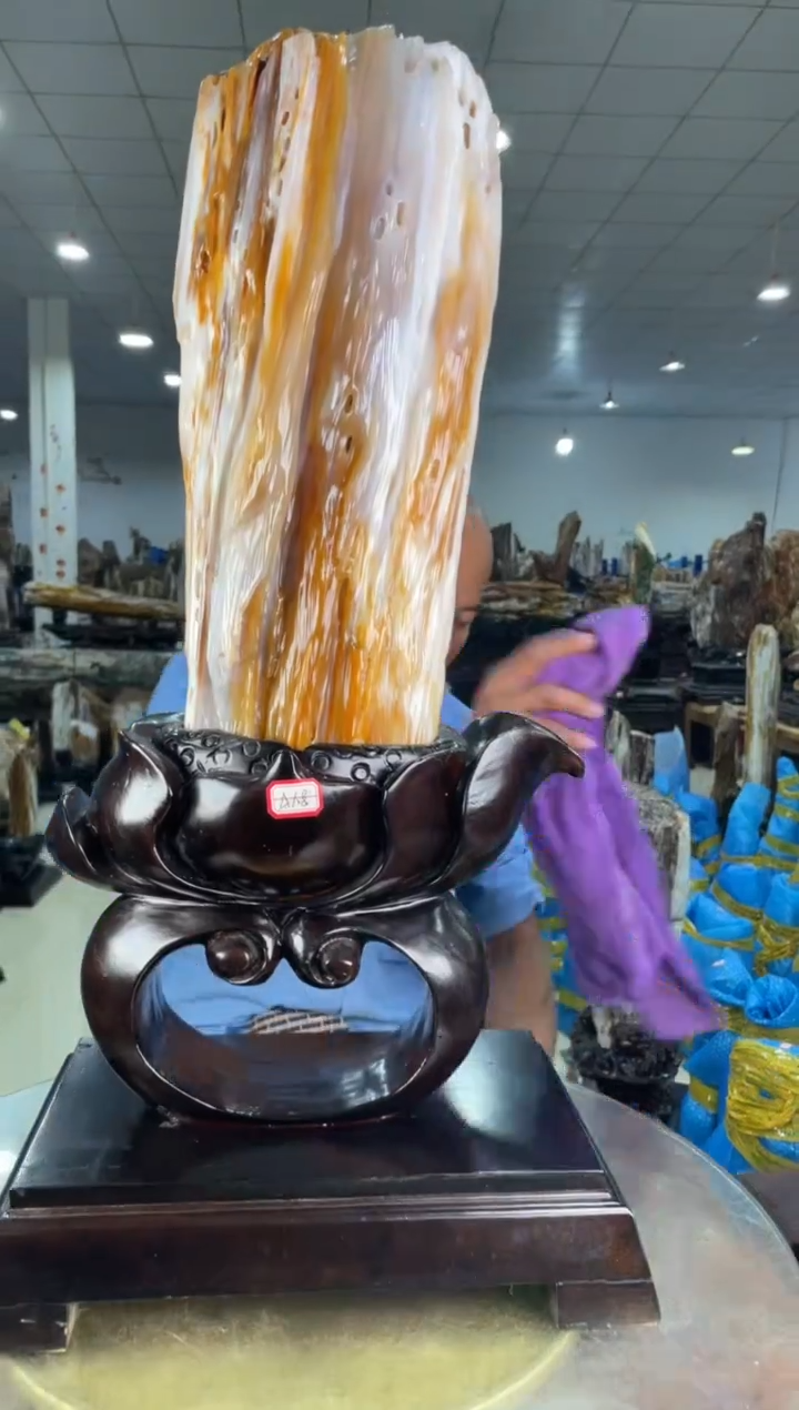 【闪购商品】硅化玉摆件未镶嵌83