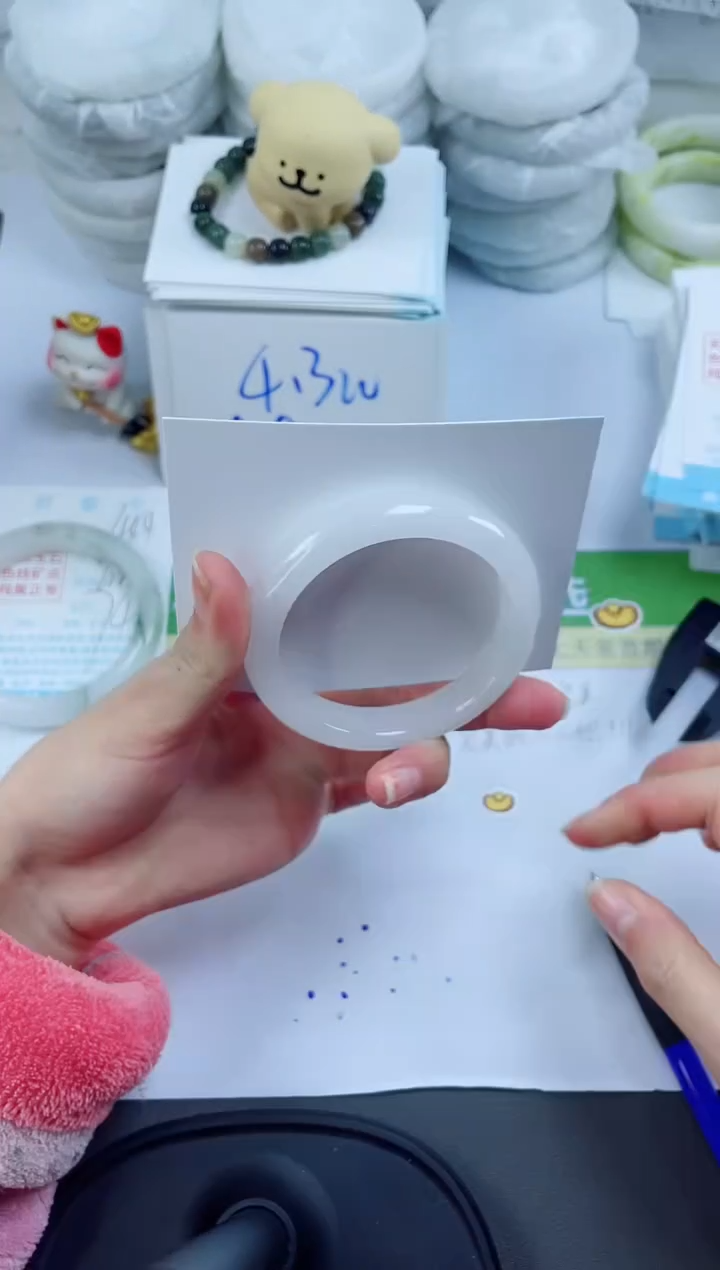 【闪购商品】石英质玉手镯未镶嵌445-54.8