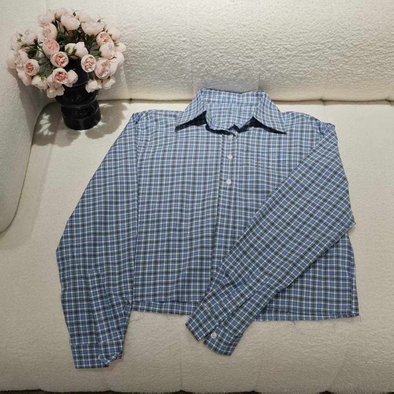 5559蓝格子长袖衬衫短款翻领刺绣百搭减龄上衣