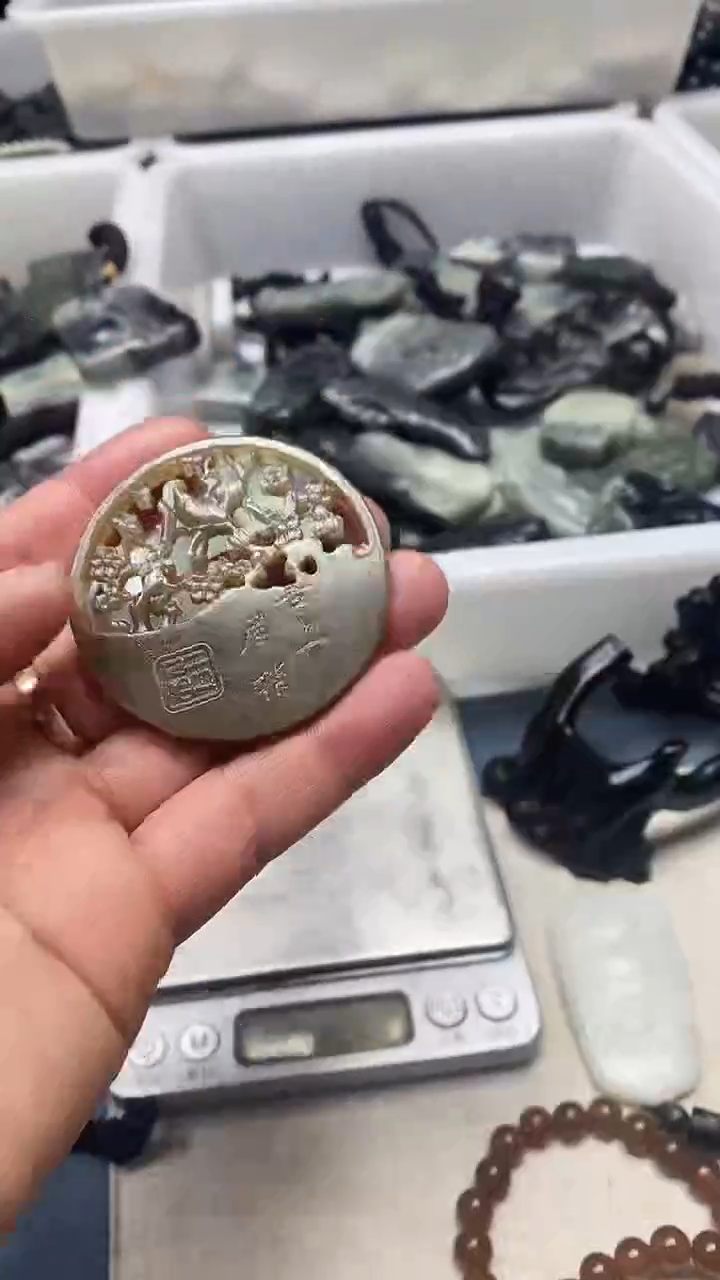 吊坠(不含链)未镶嵌和田玉1