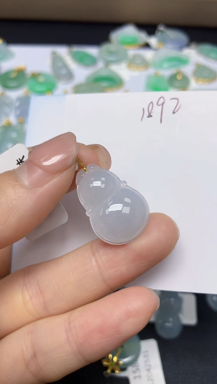 【闪购商品】翡翠挂件18K金镶嵌 天然翡翠A货