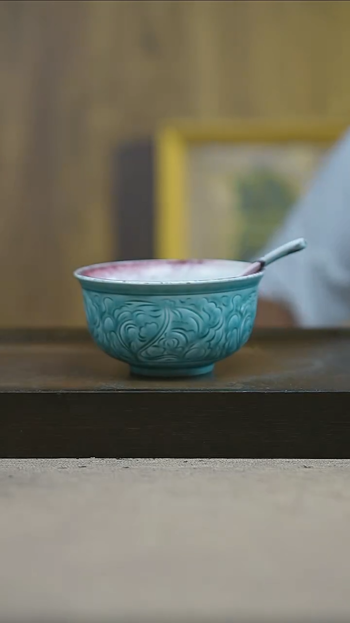摆件景德镇5英寸胭脂扣碗加勺子
