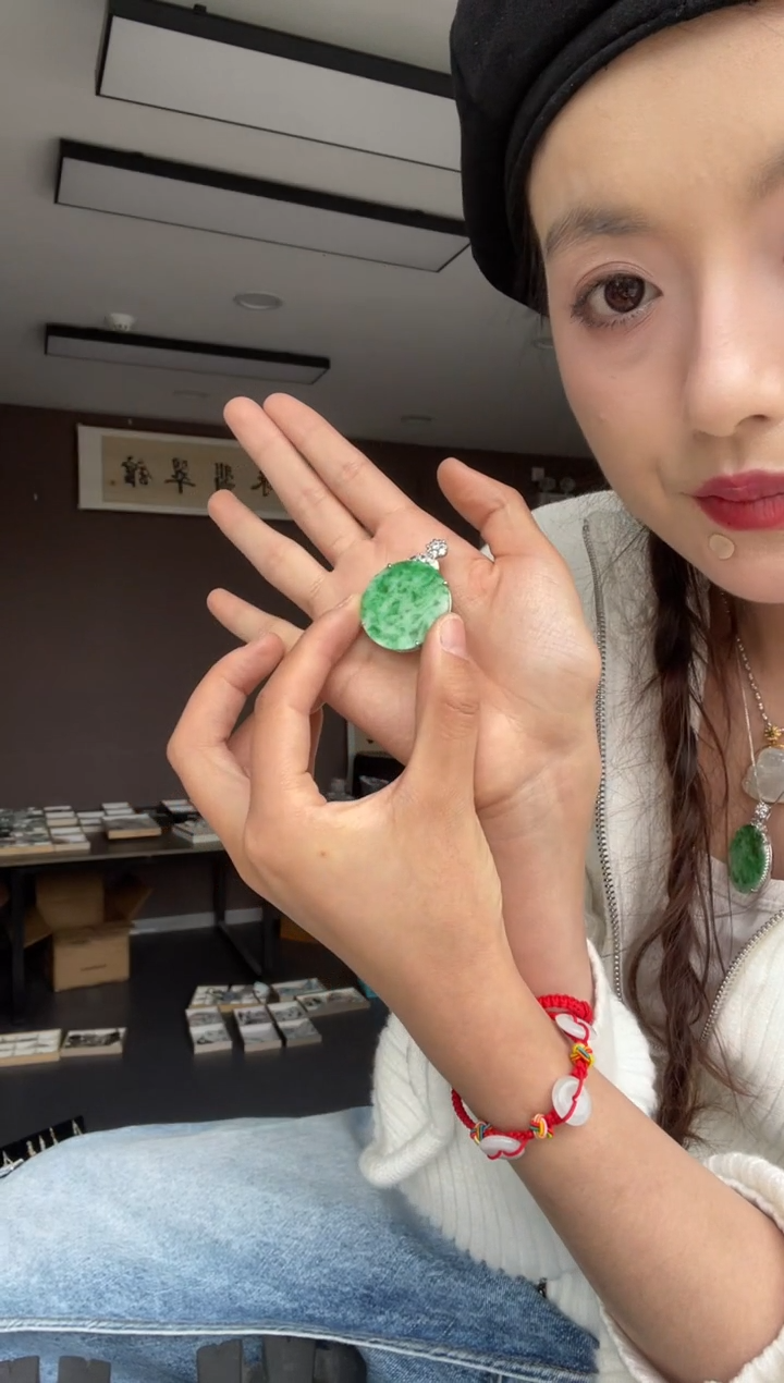 吊坠(不含链)银S925镶嵌翡翠M**姐天然缅甸A货翡翠