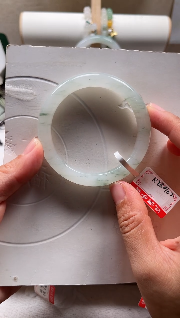 石英质玉手镯未镶嵌NYB0102