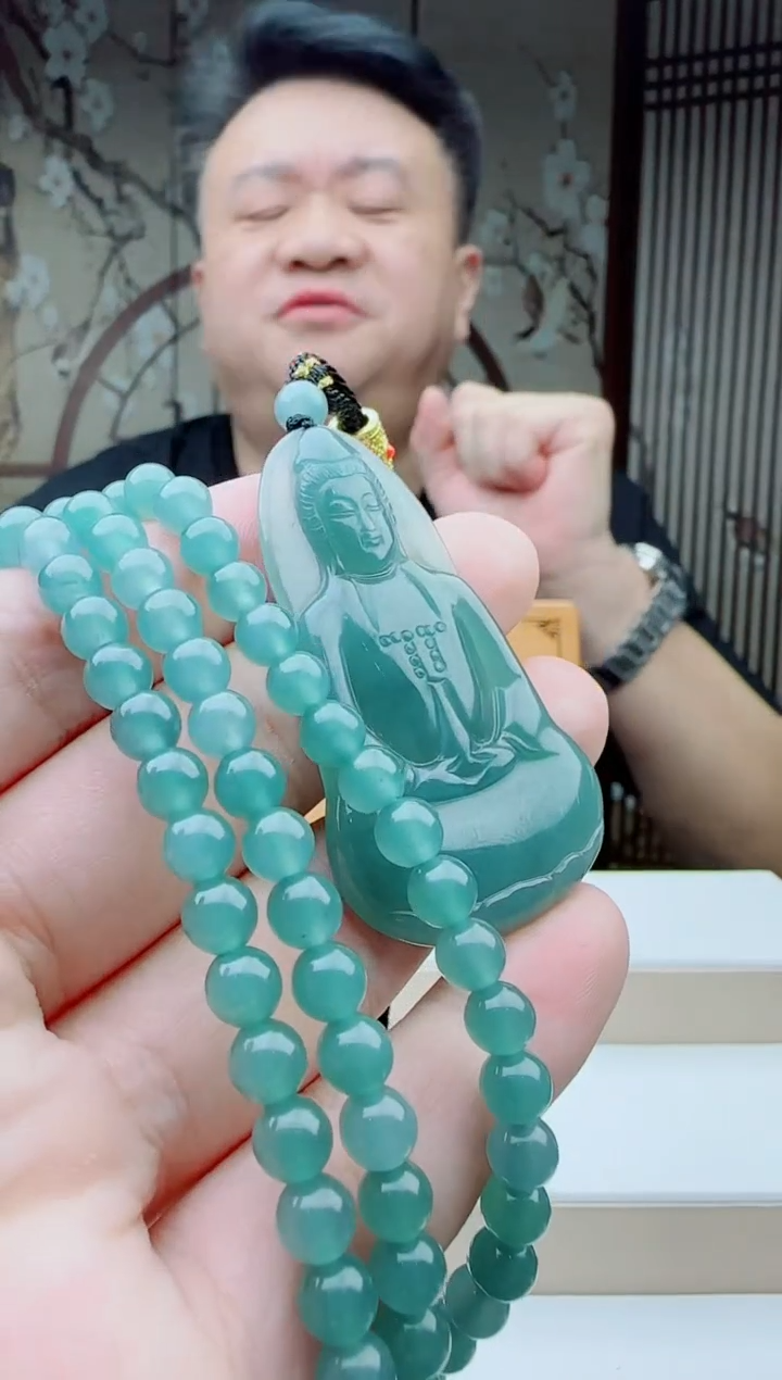 颈饰未镶嵌翡翠多样性发其一