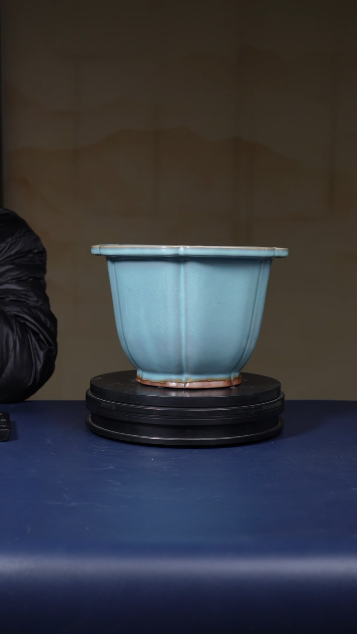 【闪购商品】摆件钧瓷宋钧天青葵口式