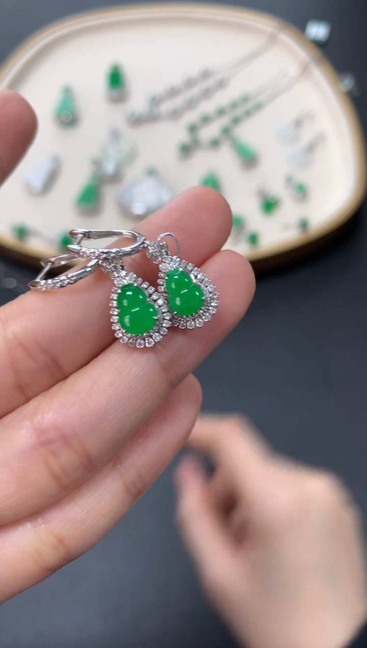 【闪购商品】翡翠耳饰18K金镶嵌耳饰16800