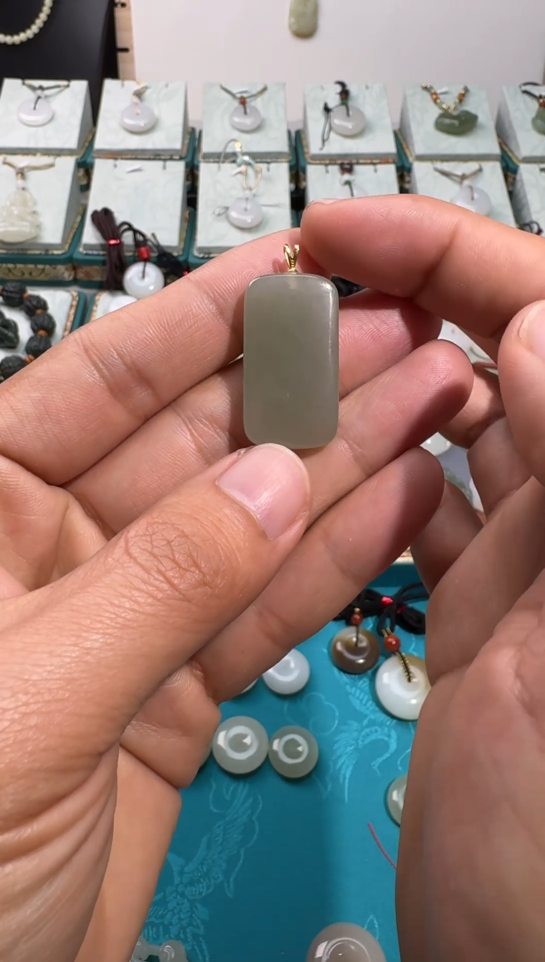 【闪购商品】和田玉颈饰未镶嵌无事牌