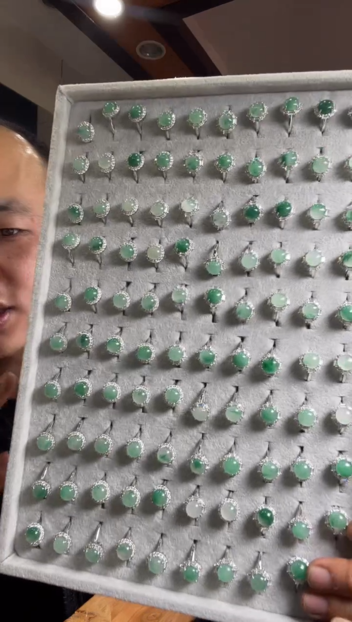 【闪购商品】石英质玉戒指合金戒指