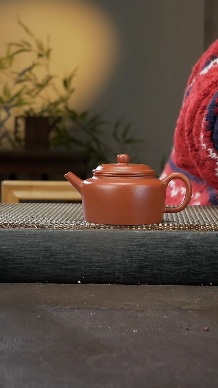 【闪购商品】紫砂茶壶赵庄朱泥 德钟 170cc 010