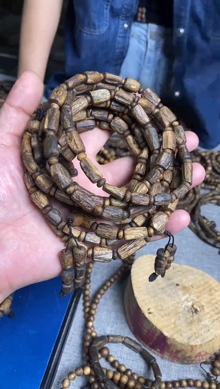 沉香手串带格珠树心油随型桶珠多圈手串多样性发一