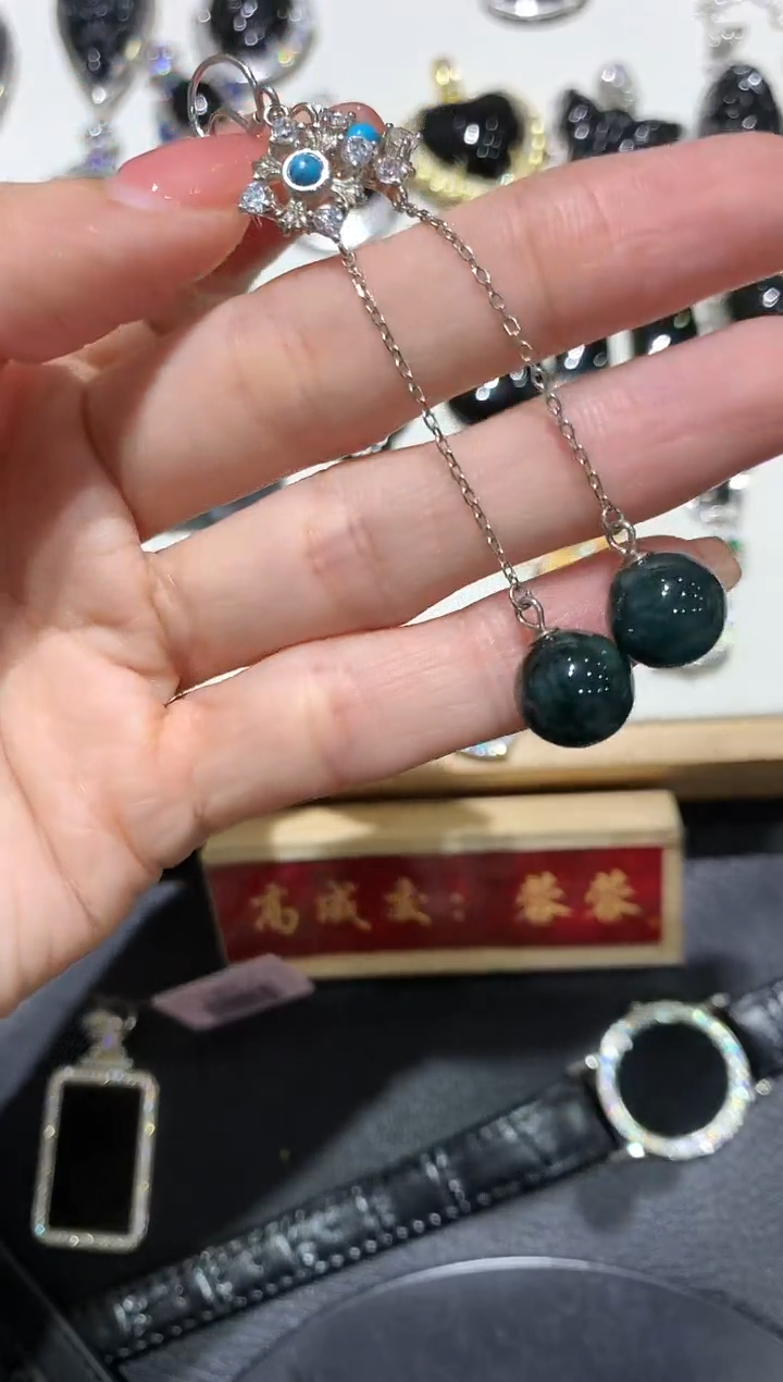 【闪购商品】翡翠吊坠(不含链)银S925镶嵌29多人多样性随机发货1件