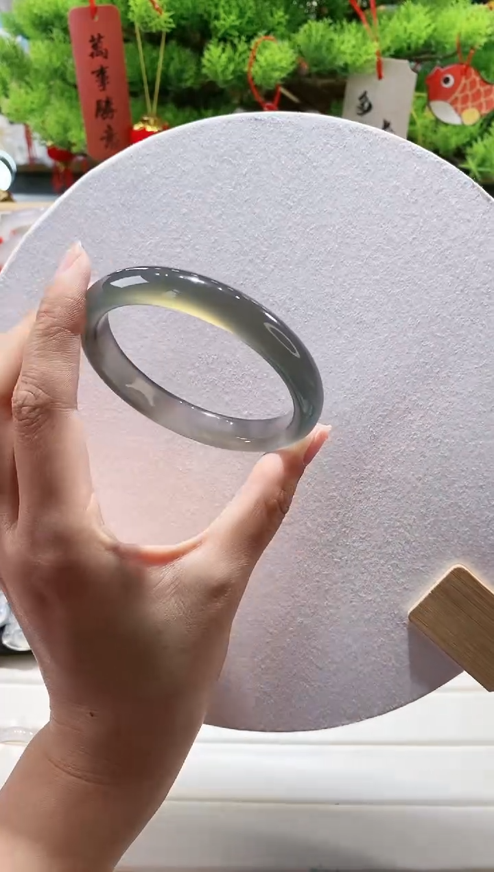 【闪购商品】玛瑙/玉髓手镯未镶嵌136-60.2