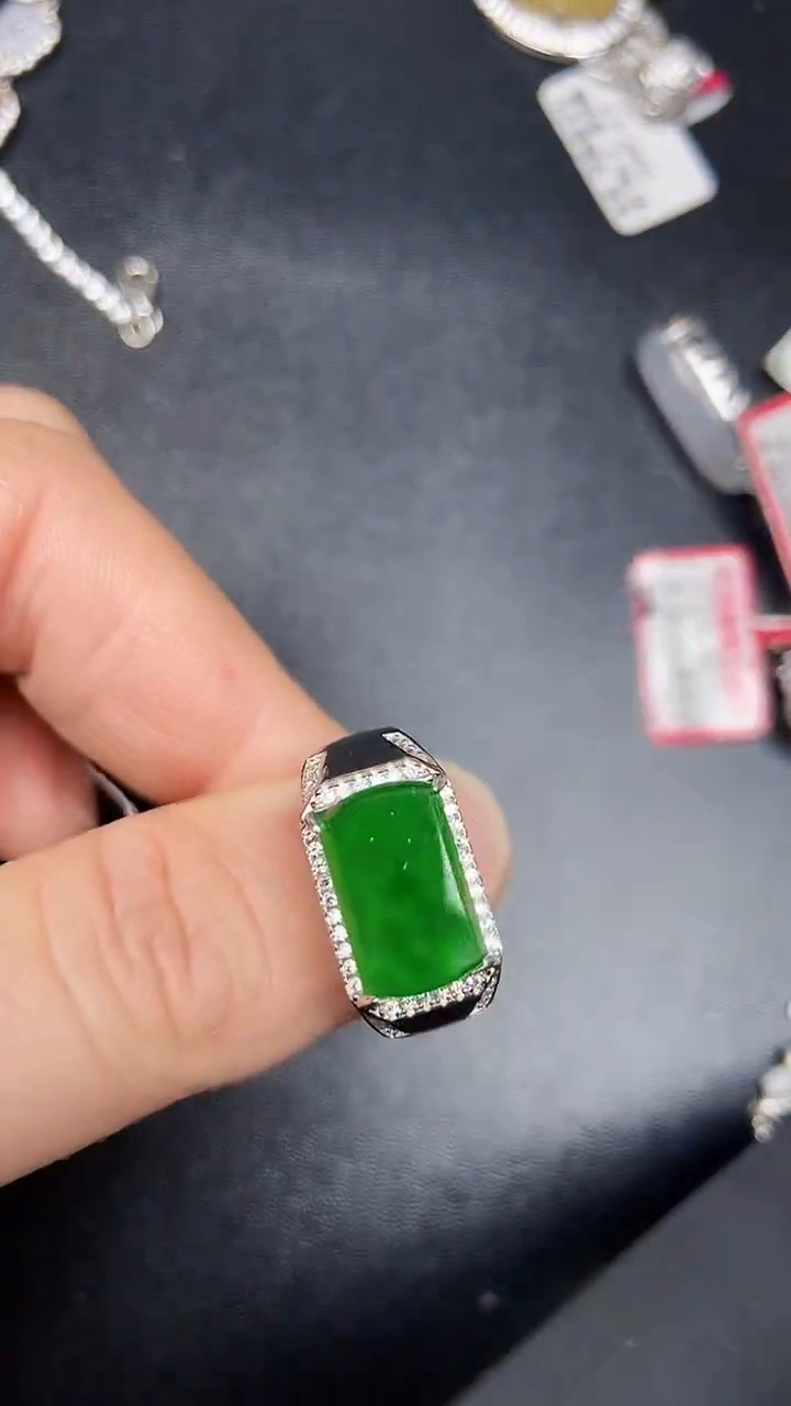银S925镶嵌戒指翡翠2570