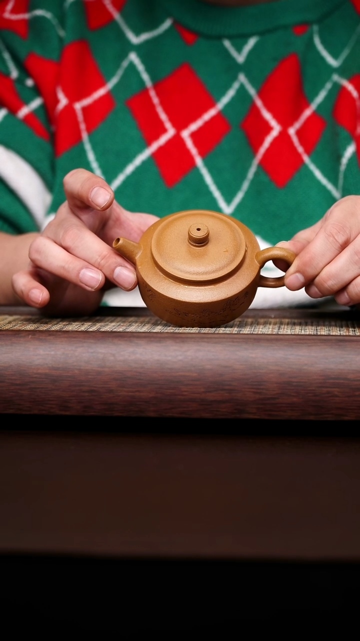 原矿手工段泥扁德钟120CC