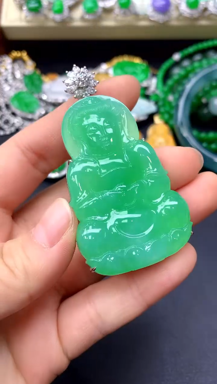 颈饰18K金镶嵌翡翠413-中国好珍宝