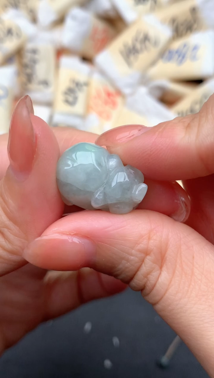 未镶嵌挂件翡翠—福利有纹