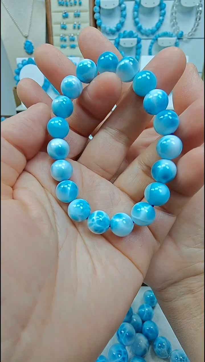 未镶嵌针钠钙石（海纹石）手链多样性发一