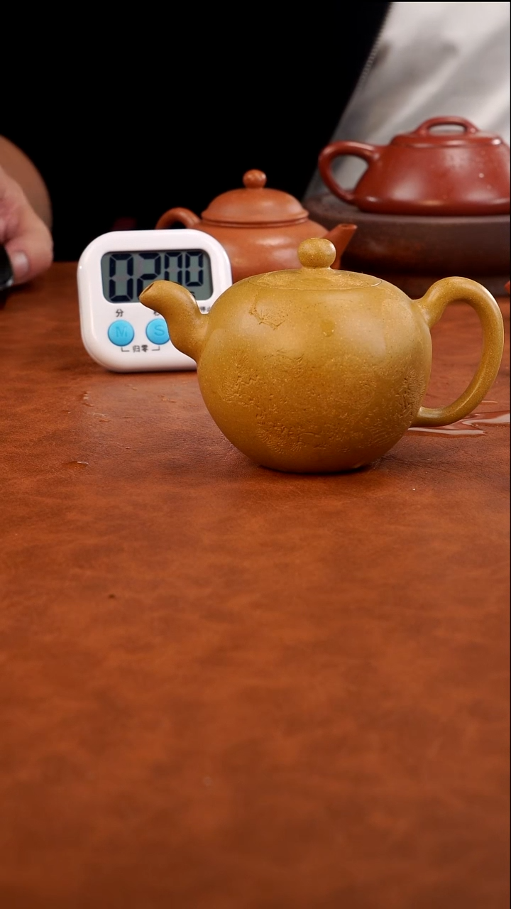 茶壶紫砂S***n跟你打架