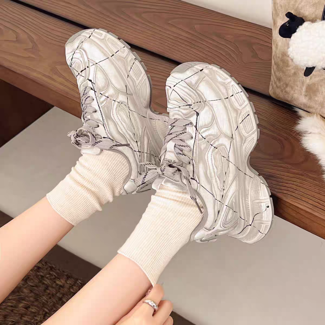 老爹鞋女2025年秋季新款软底增高轻便脏脏做旧网面透气运动休闲鞋