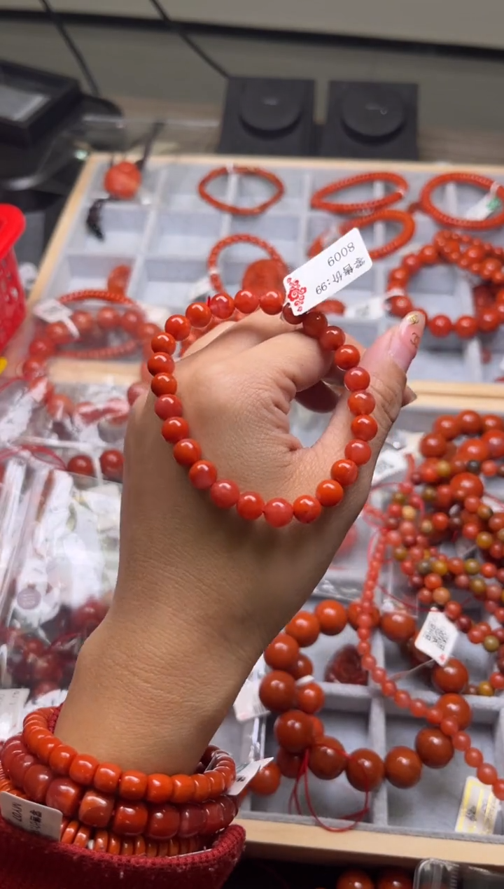 【闪购商品】南红玛瑙珠宝奇石未镶嵌7