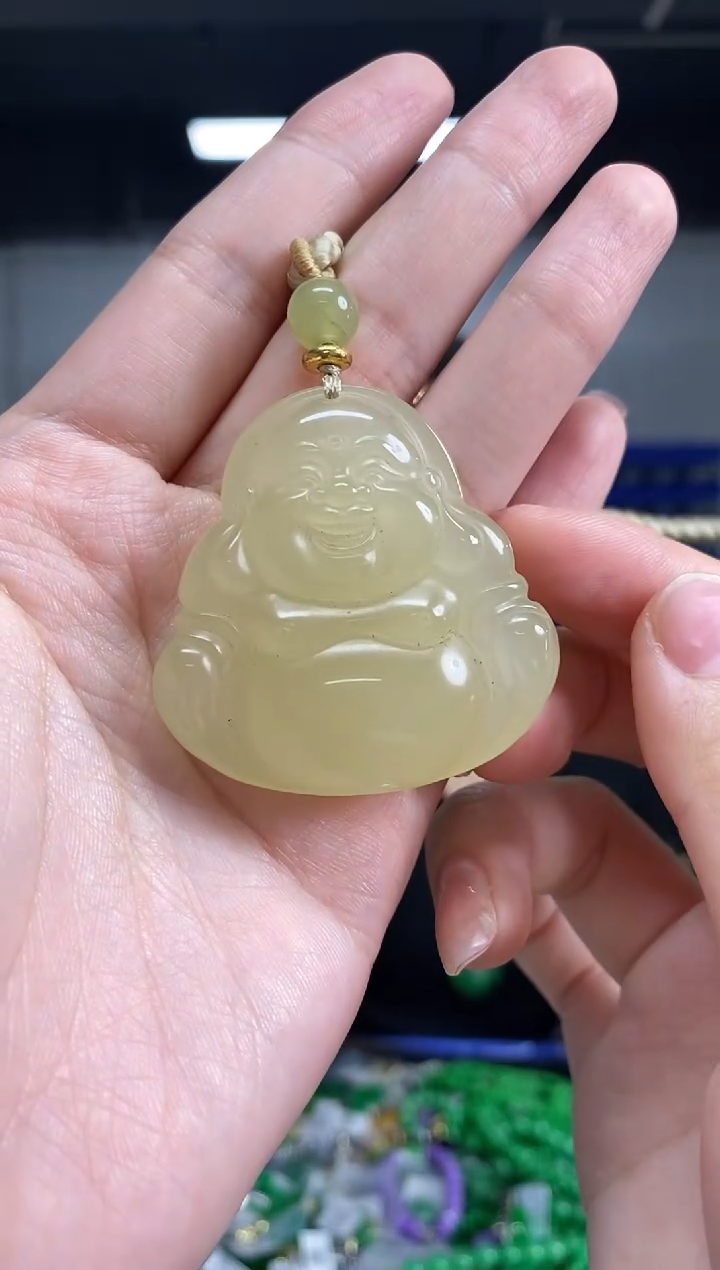 颈饰未镶嵌和田玉闪购链接 多样性发其一颜色微差