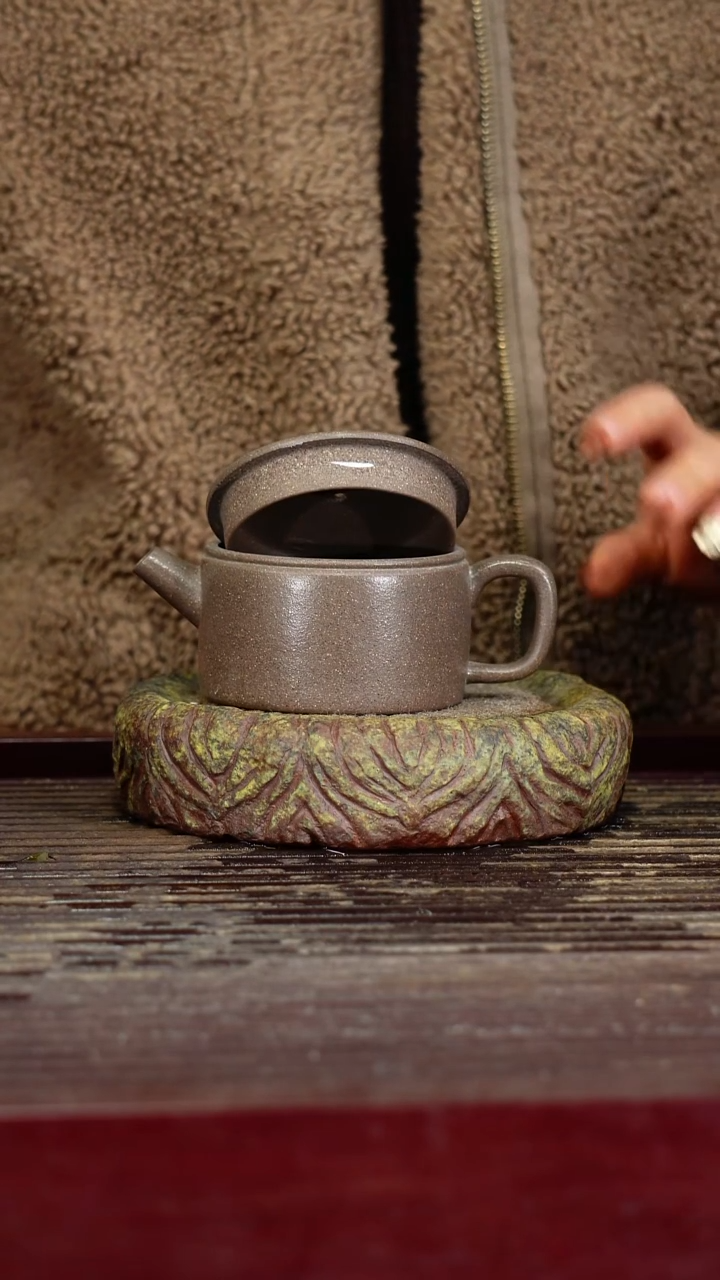 宜兴原矿紫砂壶茶壶宜兴原矿紫砂壶茶壶130C