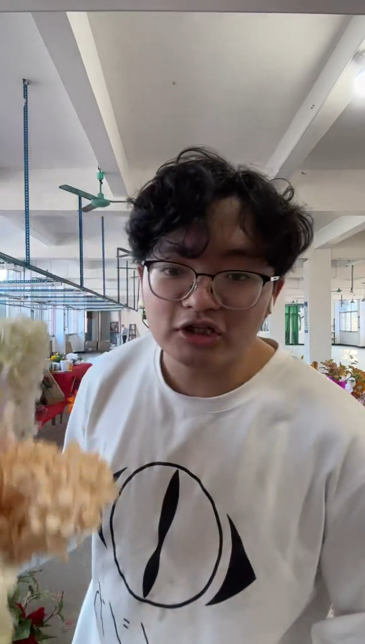 【闪购商品】仿真花朵木绣花10束