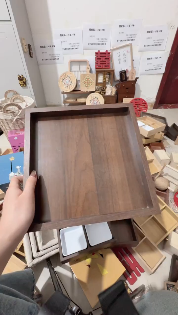 胡桃色正方形托盘微瑕拍下不退不换无售后
