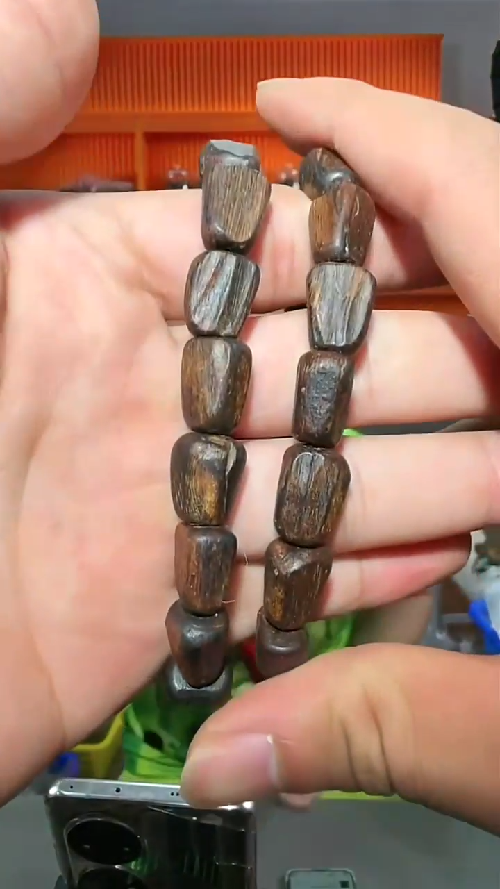 沉香手串218号单圈紫伽罗多样性发一